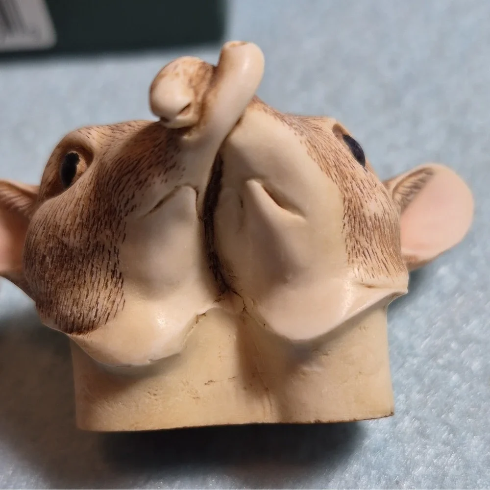HARMONY KINGDOM Treasure Jests Love Story Mouse 2006 Resin Trinket Boxed